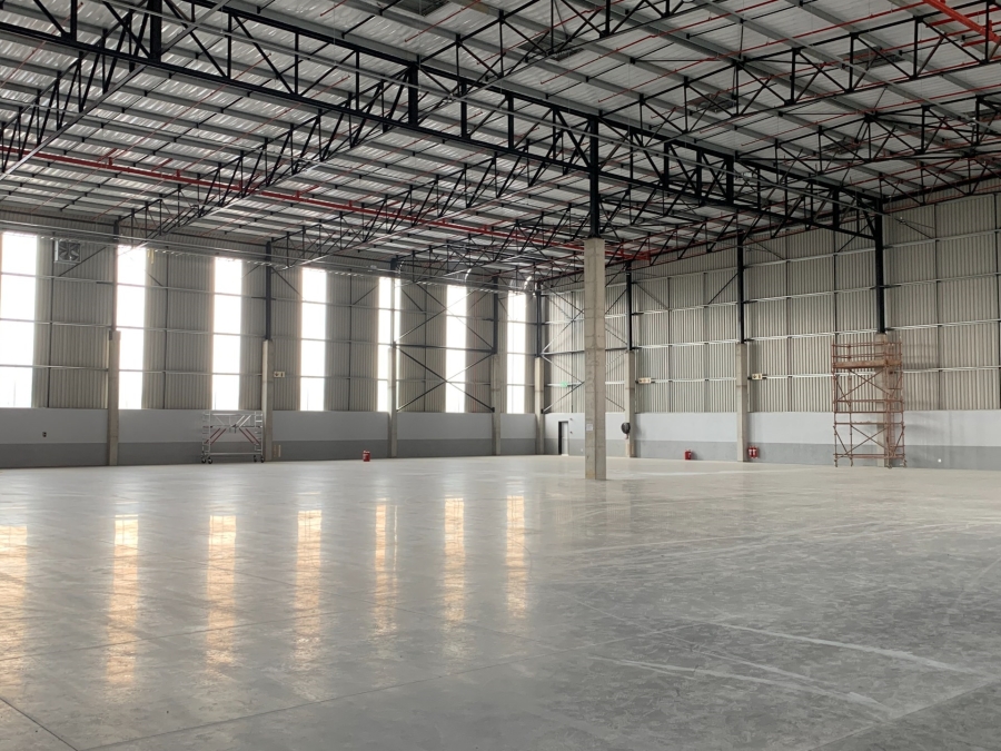 To Let Commercial Property for Rent in Gosforth Park Gauteng