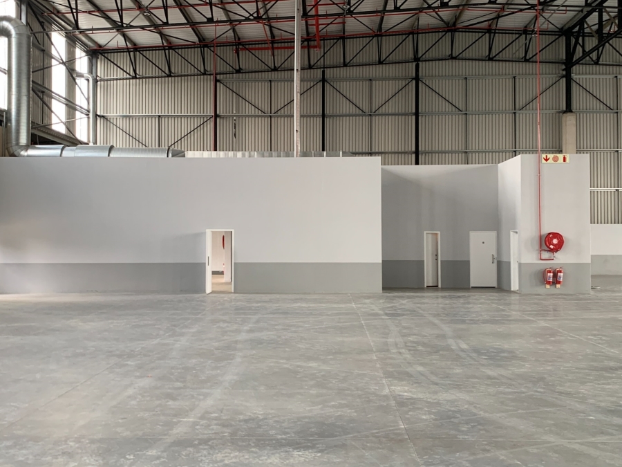 To Let Commercial Property for Rent in Gosforth Park Gauteng
