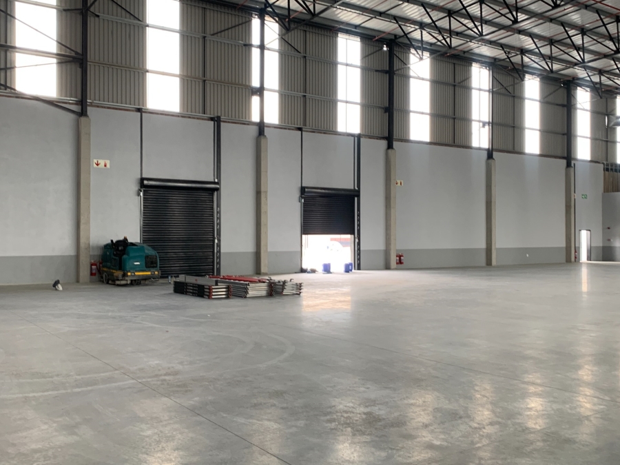 To Let Commercial Property for Rent in Gosforth Park Gauteng
