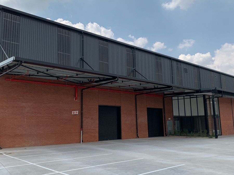 To Let Commercial Property for Rent in Gosforth Park Gauteng