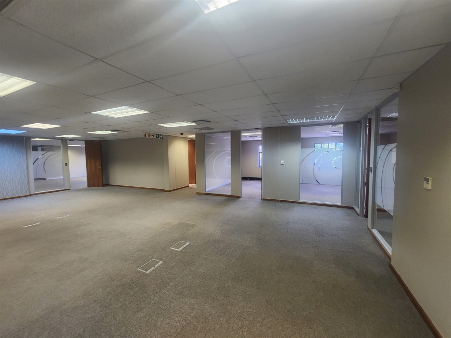 To Let Commercial Property for Rent in Wierda Valley Gauteng