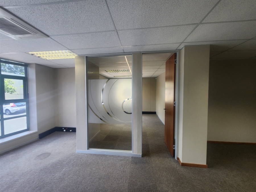 To Let Commercial Property for Rent in Wierda Valley Gauteng