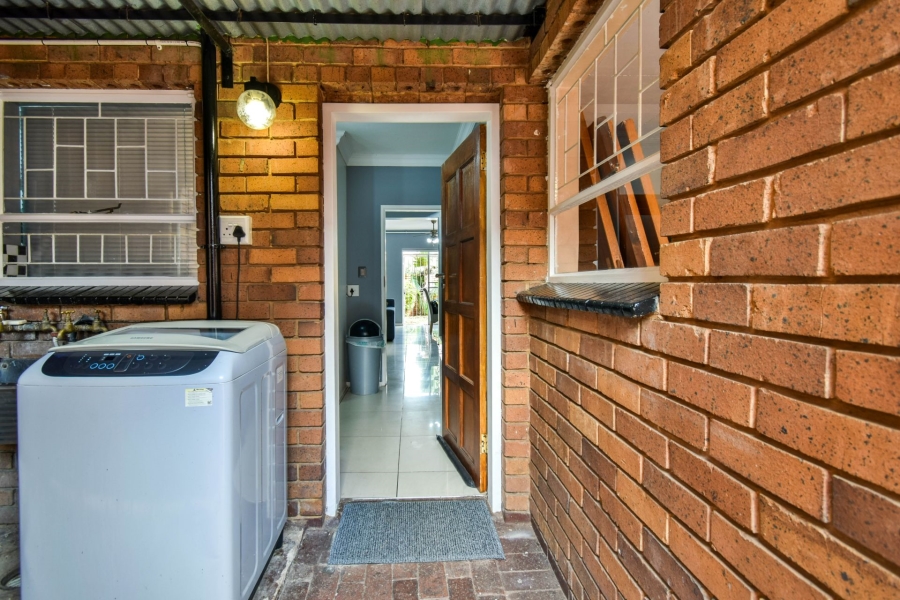 3 Bedroom Property for Sale in Wierda Park Gauteng