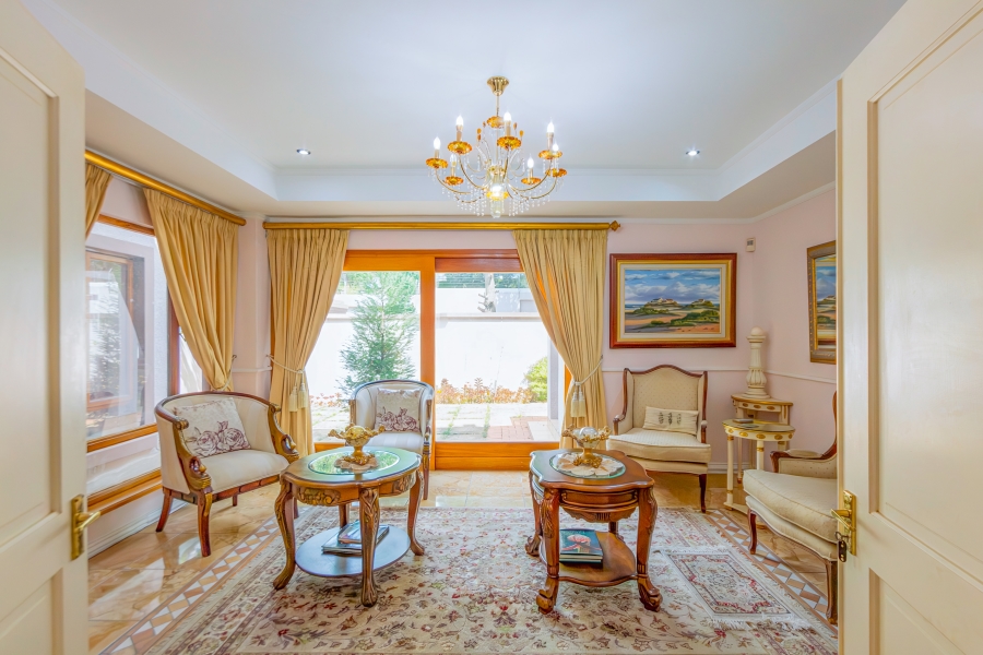 6 Bedroom Property for Sale in Bryanston Gauteng