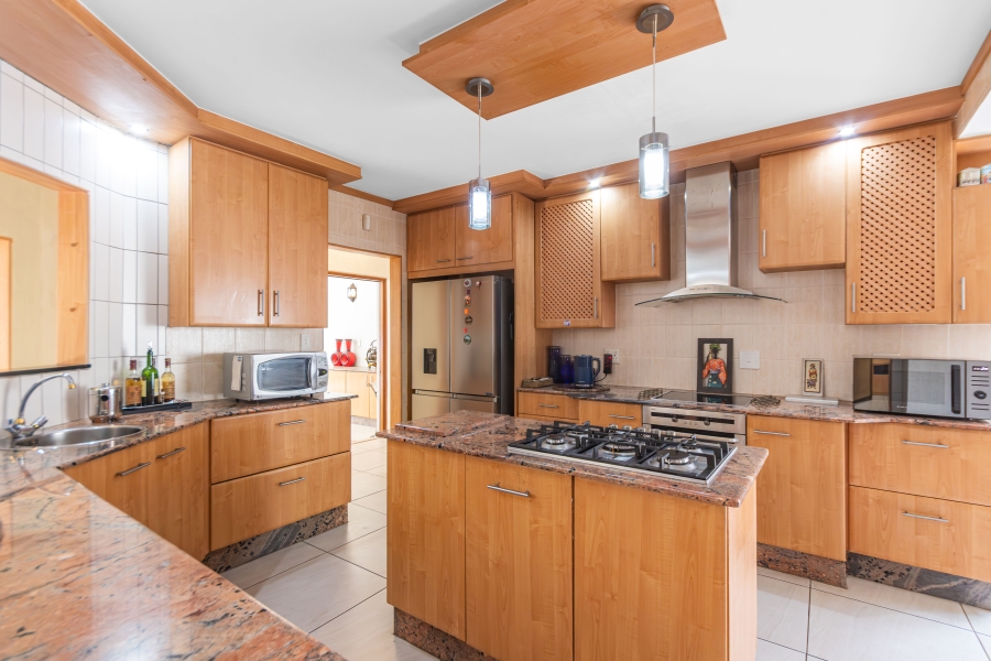 6 Bedroom Property for Sale in Bryanston Gauteng