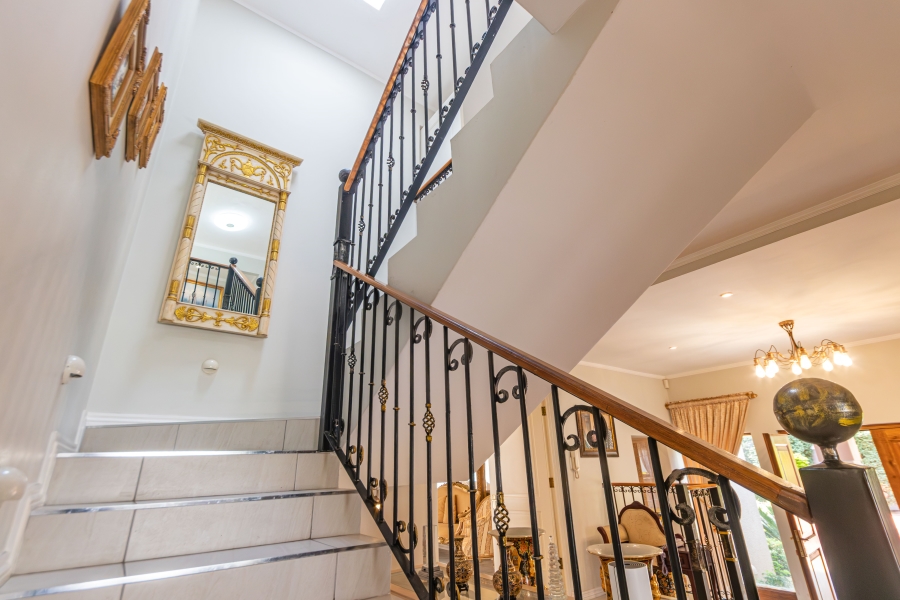 6 Bedroom Property for Sale in Bryanston Gauteng