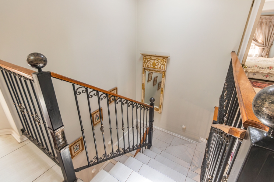 6 Bedroom Property for Sale in Bryanston Gauteng