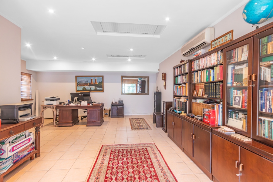 6 Bedroom Property for Sale in Bryanston Gauteng