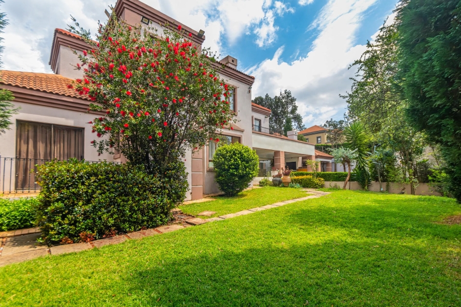 6 Bedroom Property for Sale in Bryanston Gauteng