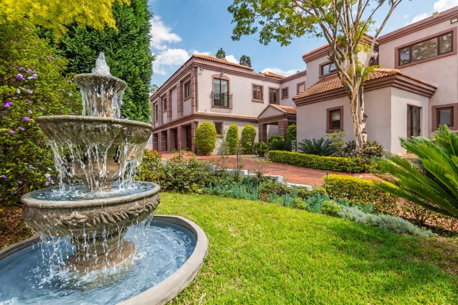 6 Bedroom Property for Sale in Bryanston Gauteng