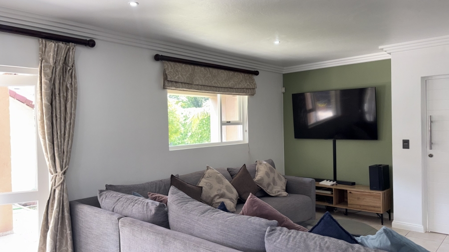 To Let 3 Bedroom Property for Rent in Beverley Gauteng