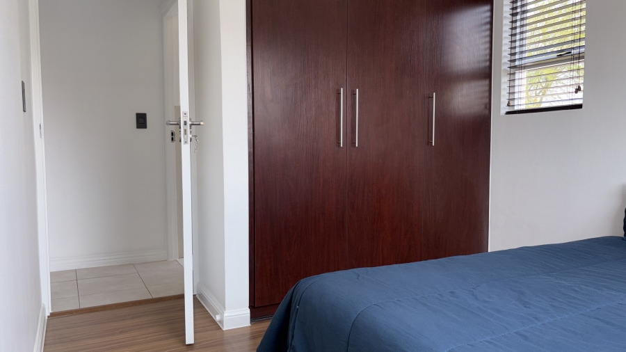 To Let 3 Bedroom Property for Rent in Beverley Gauteng