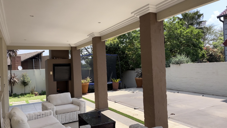 To Let 3 Bedroom Property for Rent in Beverley Gauteng