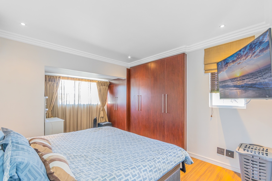 To Let 3 Bedroom Property for Rent in Beverley Gauteng