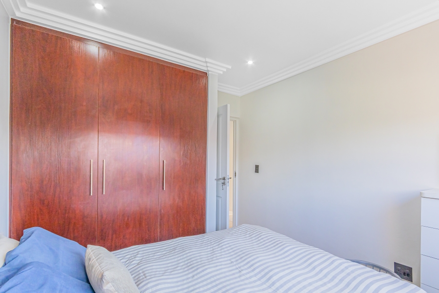 To Let 3 Bedroom Property for Rent in Beverley Gauteng
