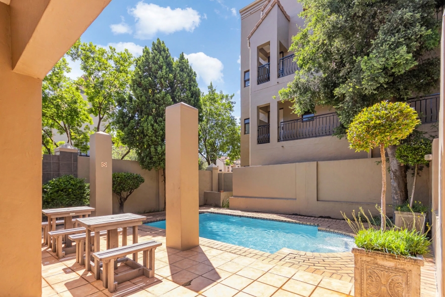 To Let 3 Bedroom Property for Rent in Beverley Gauteng
