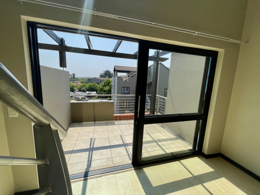 To Let 2 Bedroom Property for Rent in Paulshof Gauteng