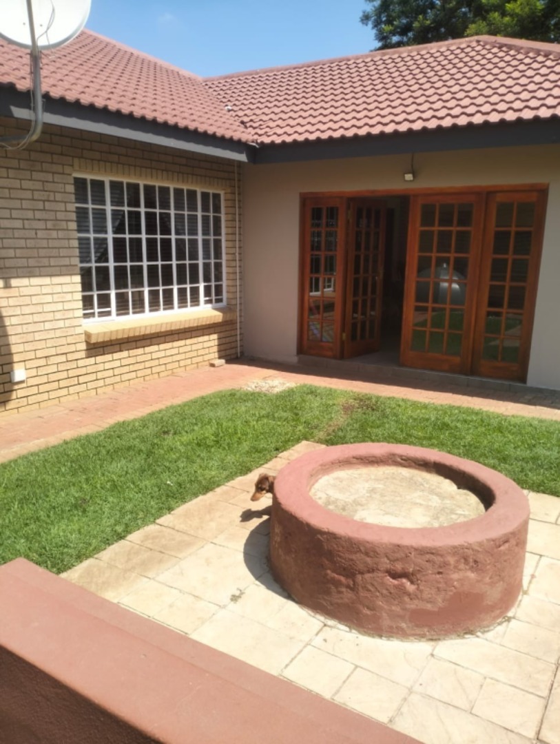 3 Bedroom Property for Sale in Three Rivers East Gauteng