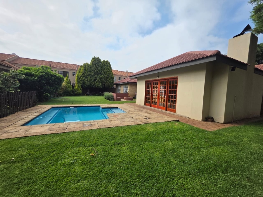 3 Bedroom Property for Sale in Three Rivers East Gauteng