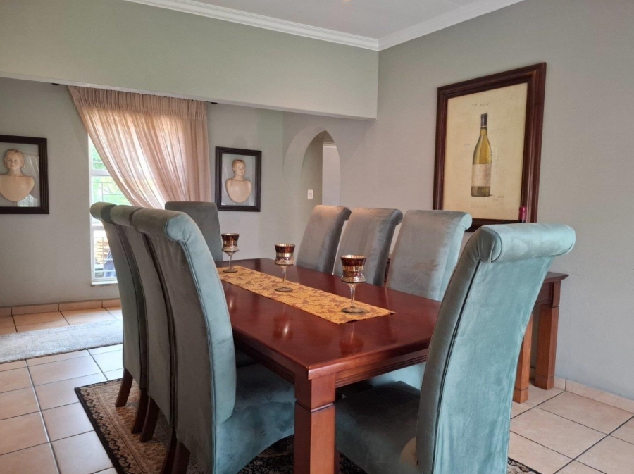 5 Bedroom Property for Sale in Three Rivers East Gauteng