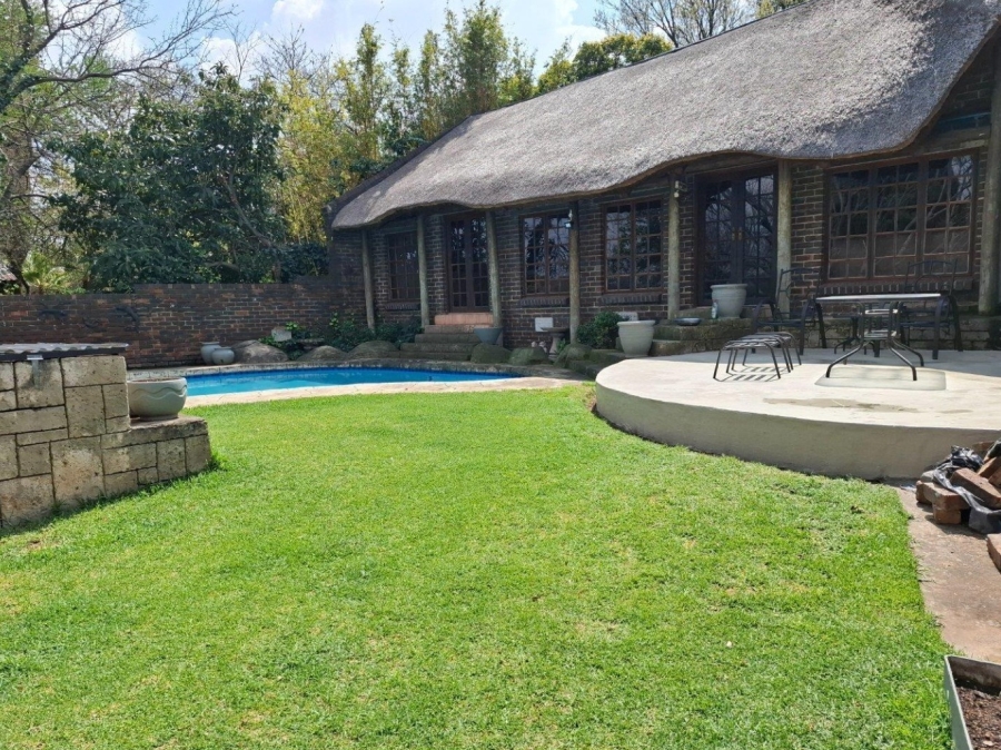 5 Bedroom Property for Sale in Three Rivers East Gauteng