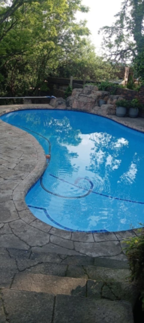 5 Bedroom Property for Sale in Three Rivers East Gauteng