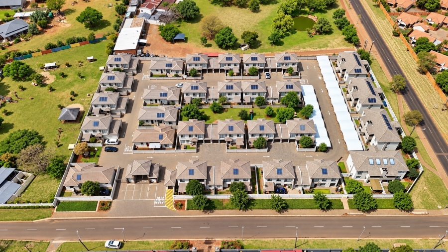 2 Bedroom Property for Sale in Montana Gauteng