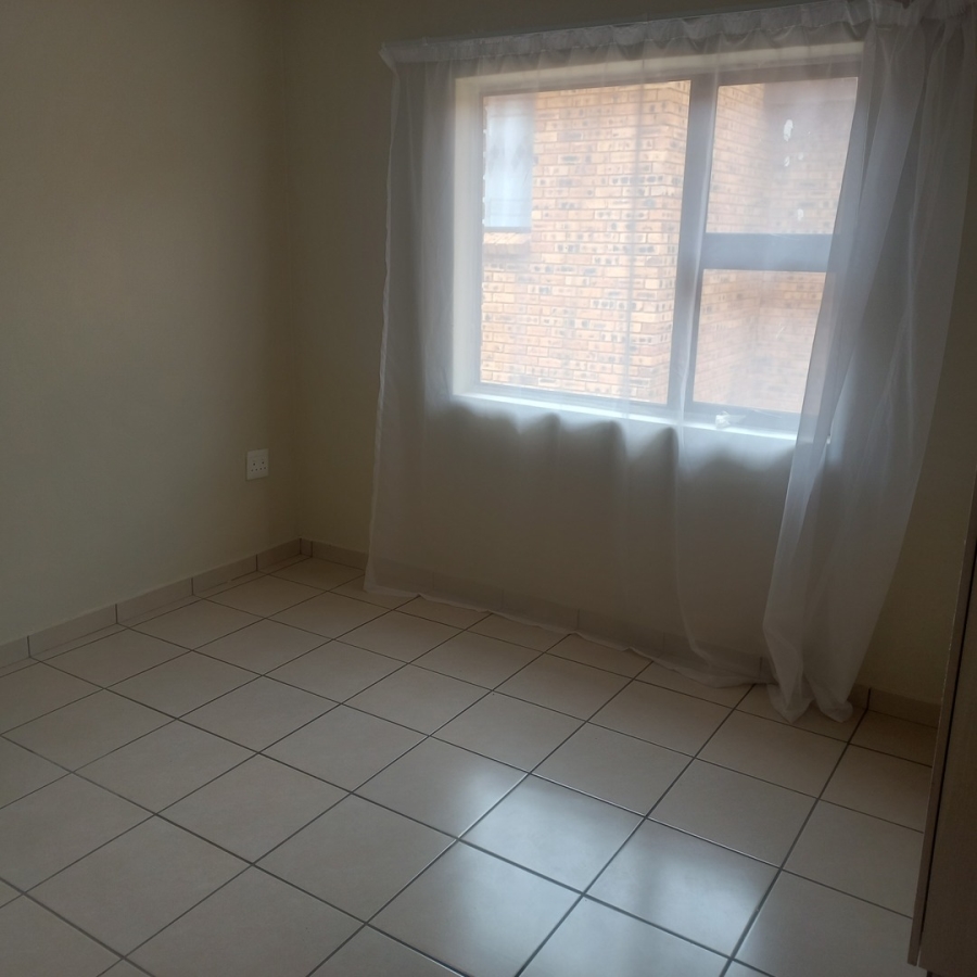 2 Bedroom Property for Sale in Witfield Gauteng