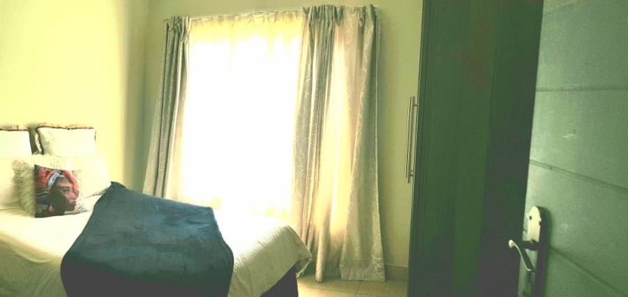 2 Bedroom Property for Sale in Moregloed Gauteng