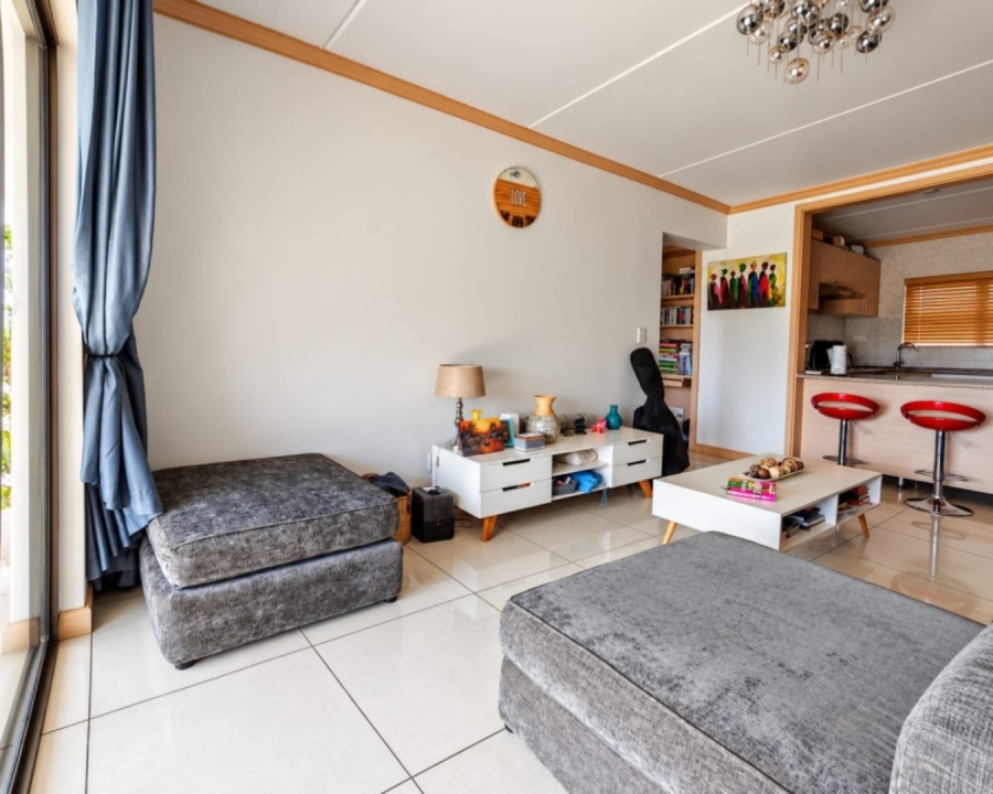2 Bedroom Property for Sale in Noordwyk Gauteng