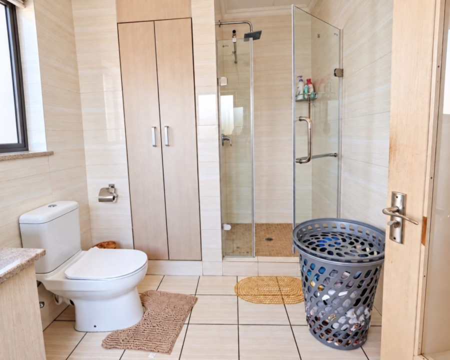 2 Bedroom Property for Sale in Noordwyk Gauteng