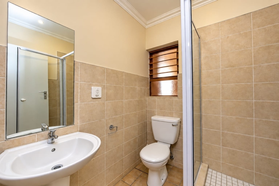 1 Bedroom Property for Sale in Carlswald Gauteng
