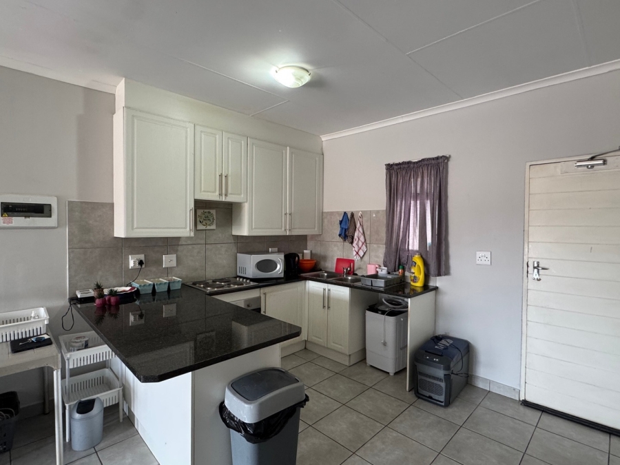 1 Bedroom Property for Sale in Lyttelton Manor Gauteng