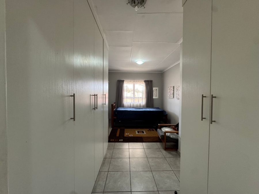 1 Bedroom Property for Sale in Lyttelton Manor Gauteng