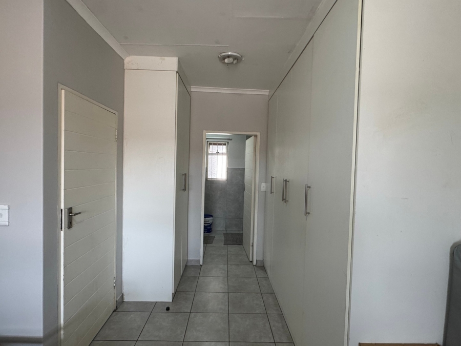 1 Bedroom Property for Sale in Lyttelton Manor Gauteng