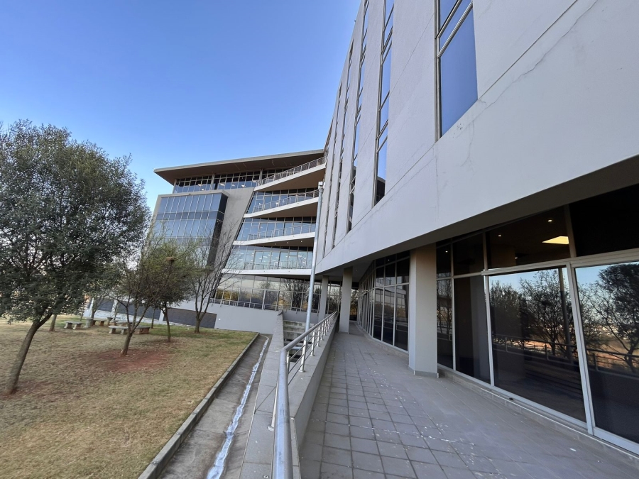 To Let Commercial Property for Rent in Highveld Gauteng