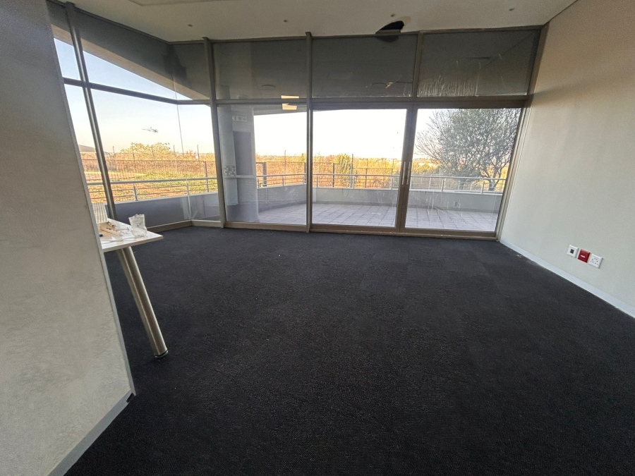 To Let Commercial Property for Rent in Highveld Gauteng