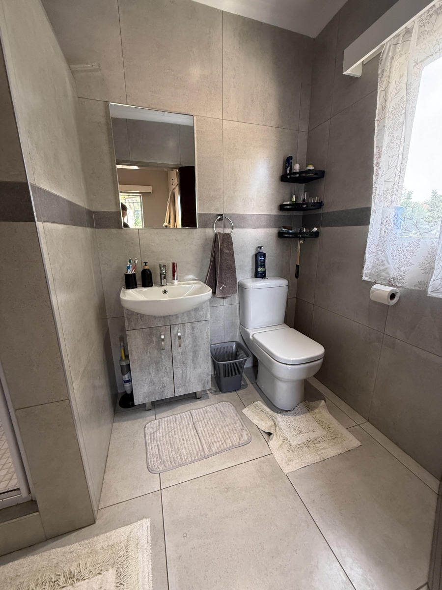 To Let 3 Bedroom Property for Rent in Garsfontein Gauteng