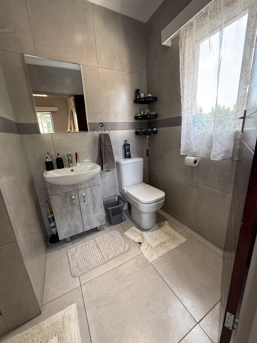 To Let 3 Bedroom Property for Rent in Garsfontein Gauteng