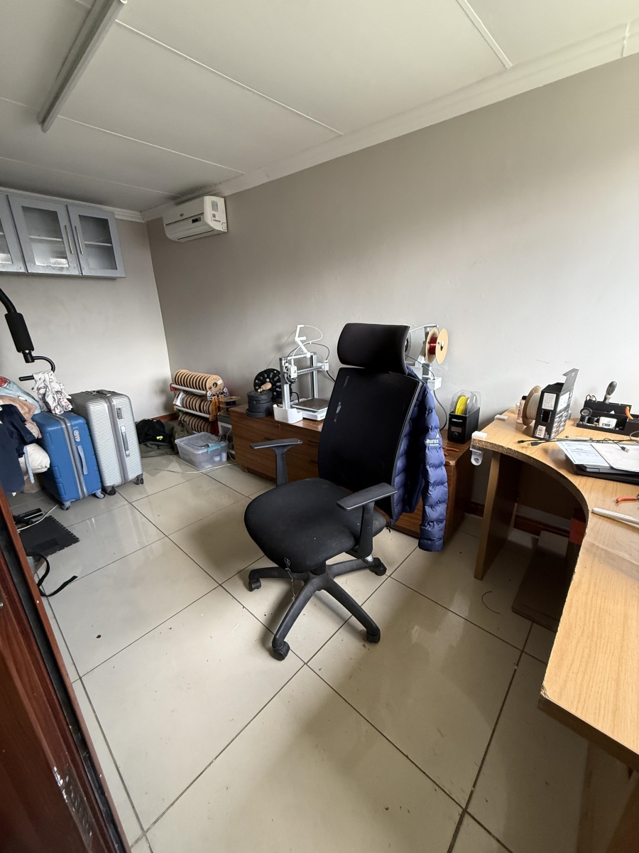 To Let 3 Bedroom Property for Rent in Garsfontein Gauteng