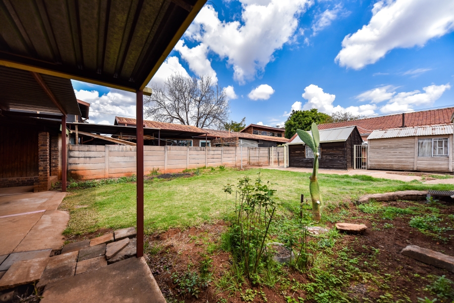 2 Bedroom Property for Sale in Jan Niemand Park Gauteng