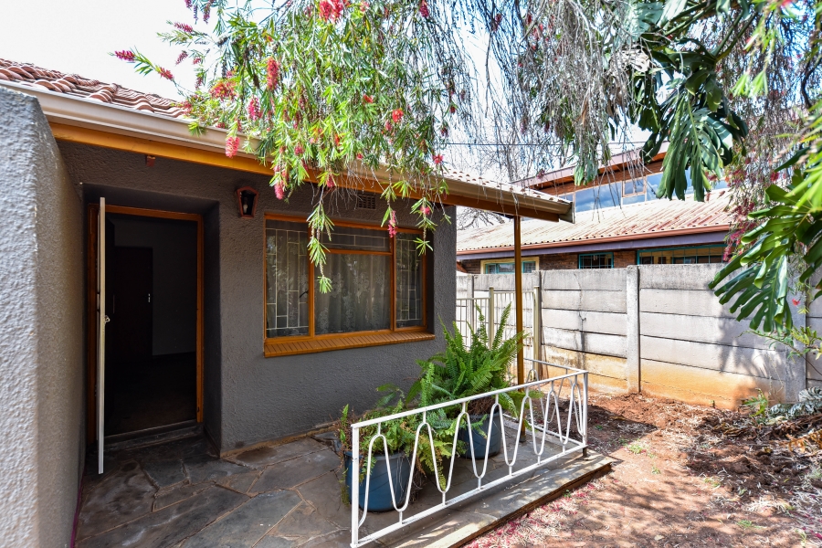 2 Bedroom Property for Sale in Jan Niemand Park Gauteng