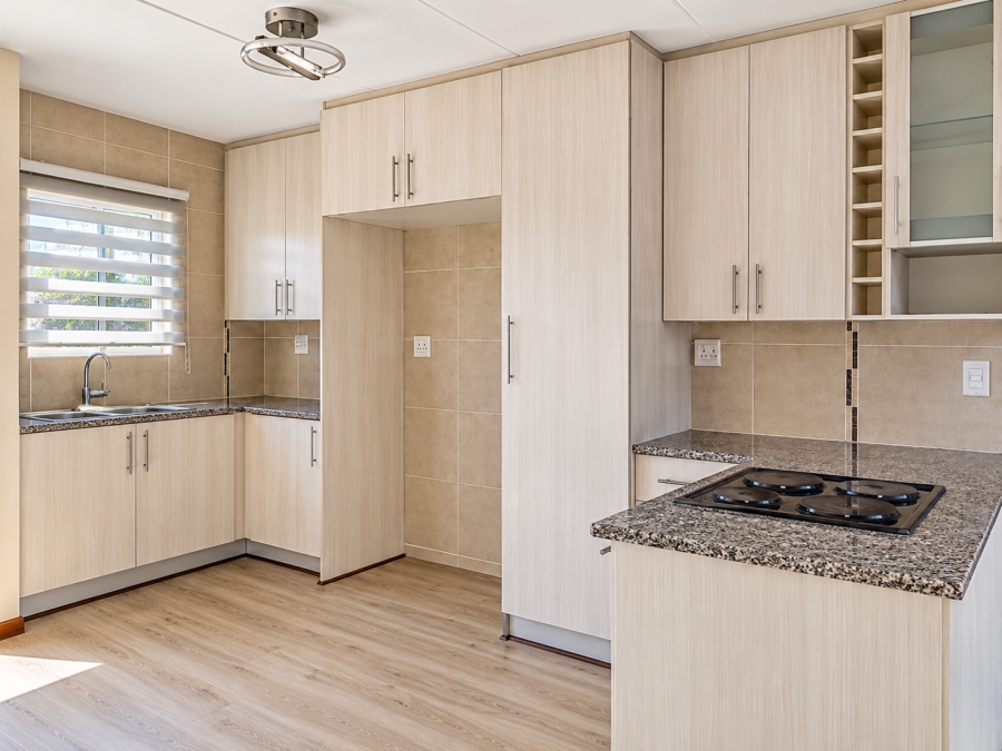 2 Bedroom Property for Sale in Gezina Gauteng