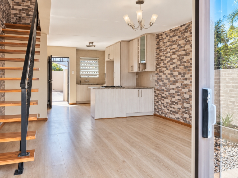 2 Bedroom Property for Sale in Gezina Gauteng