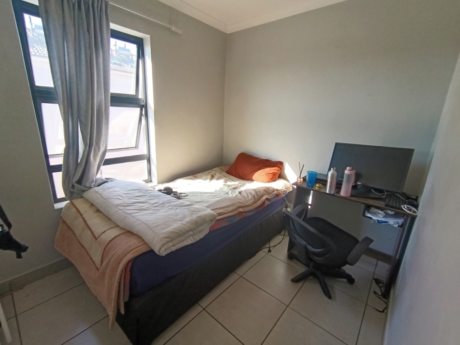 To Let 2 Bedroom Property for Rent in Fourways Gauteng