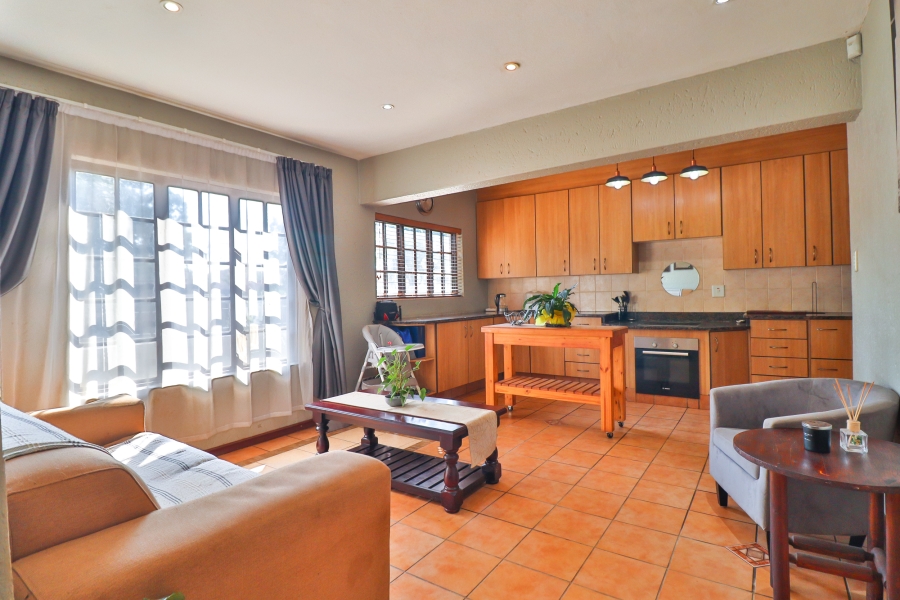 4 Bedroom Property for Sale in Eldoraigne Gauteng