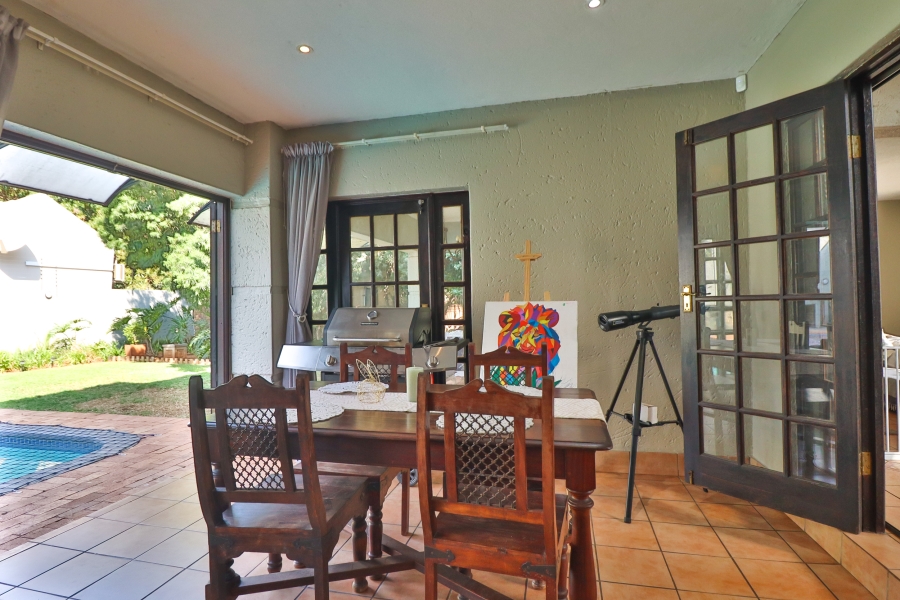 4 Bedroom Property for Sale in Eldoraigne Gauteng