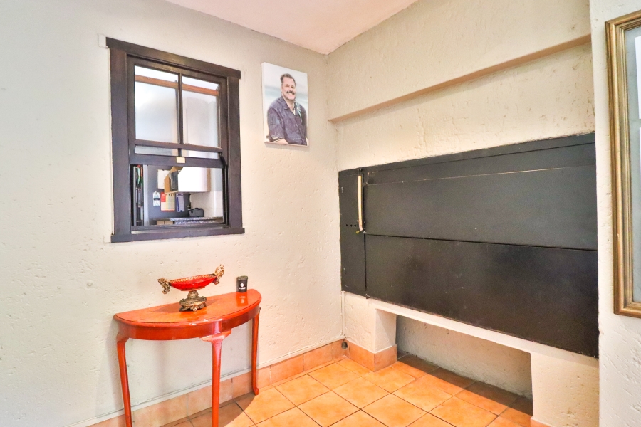4 Bedroom Property for Sale in Eldoraigne Gauteng