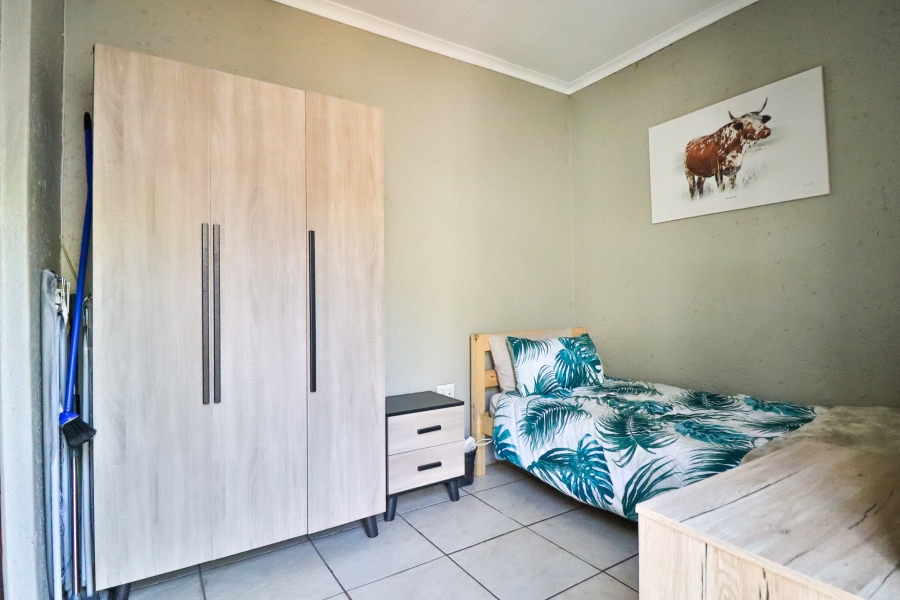 4 Bedroom Property for Sale in Eldoraigne Gauteng