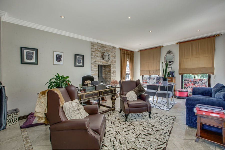 4 Bedroom Property for Sale in Fourways Gauteng